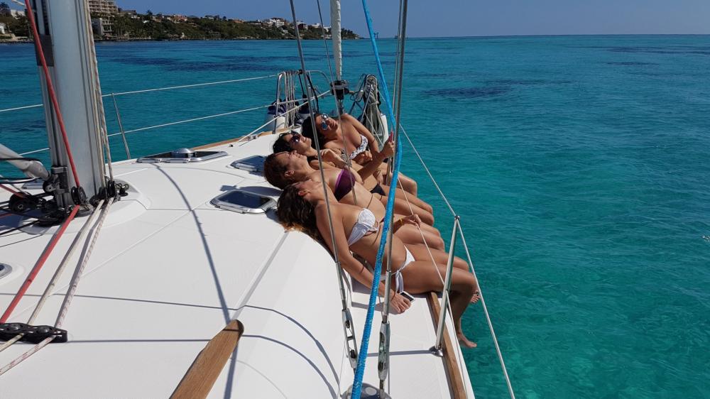 Daily Sailing Excursion to Corsica from Santa Teresa di Gallura