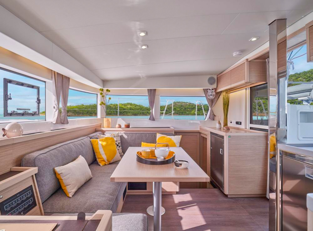 Cabin catamaran Luxury porto cervo