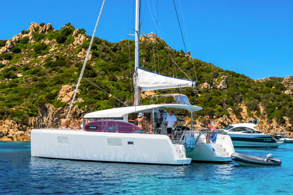 Catamarano Lagoon Luxury – Escursione giornaliera nell’Arcipelago di La Maddalena da Palau – Luxury 2