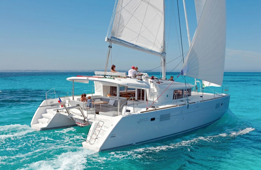 2020 lagoon 450s sail 9712919 20250312113312205 1 XLARGE